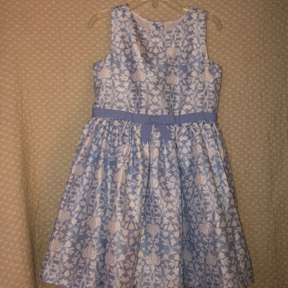 Gymboree Other - Beautiful light blue & white floral Gymboree dress